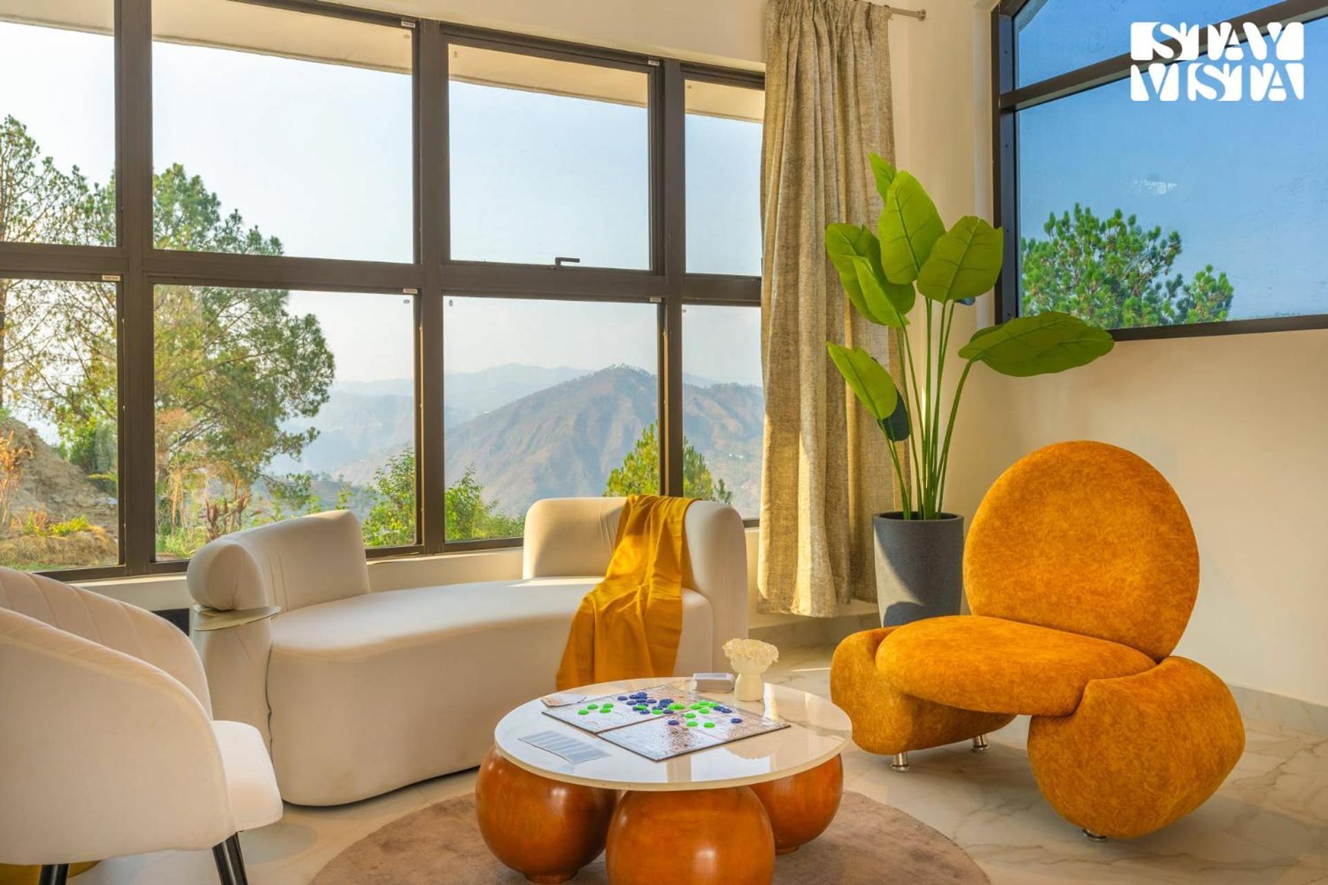 Stayvista At Luna Nova With Outdoor Pool - Раникхет Экстерьер фото